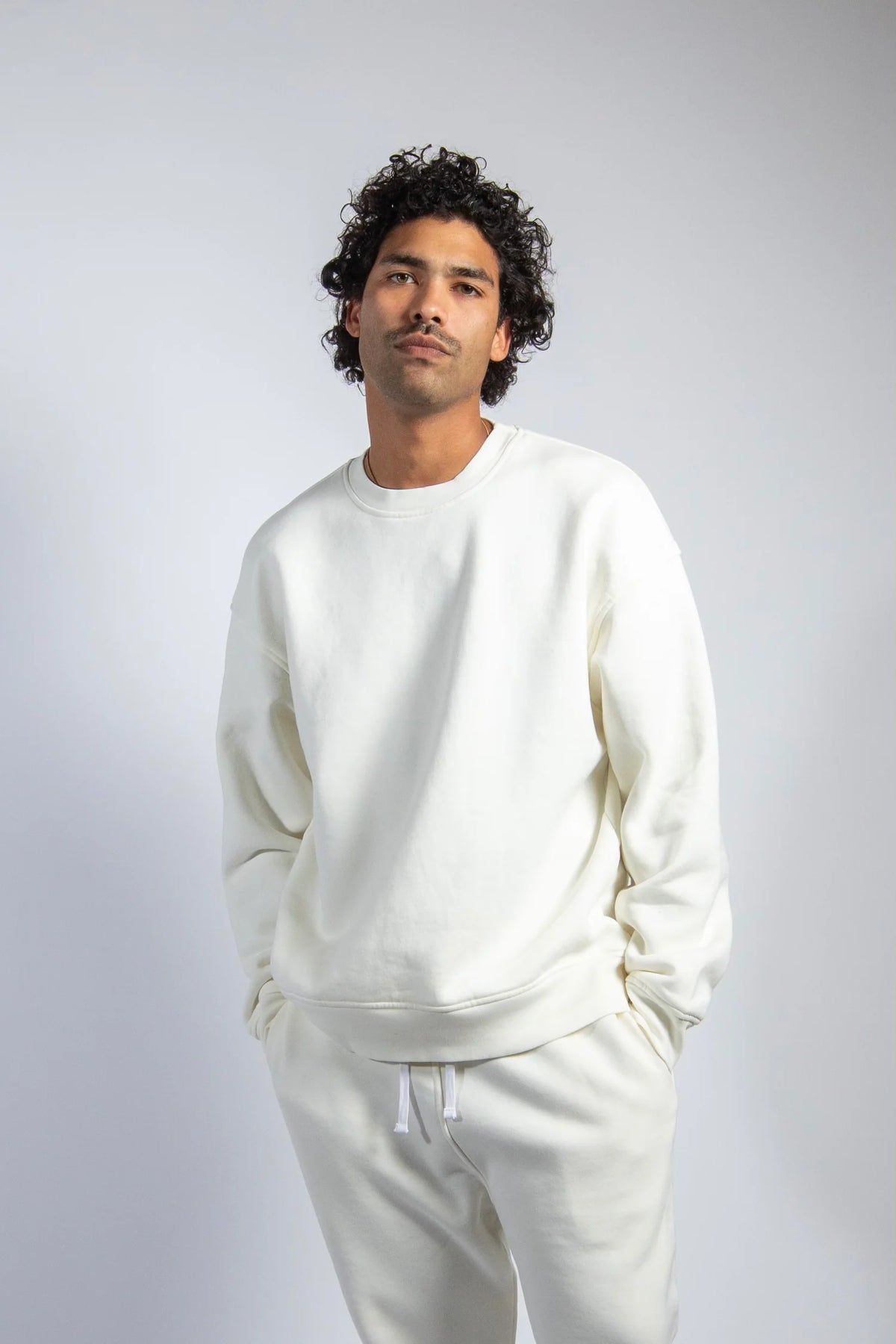 PERFECT CREWNECK <br>  (Tear Away Tag)