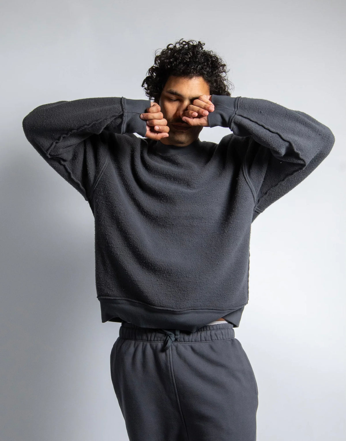 PERFECT CREWNECK <br>  (Tear Away Tag)