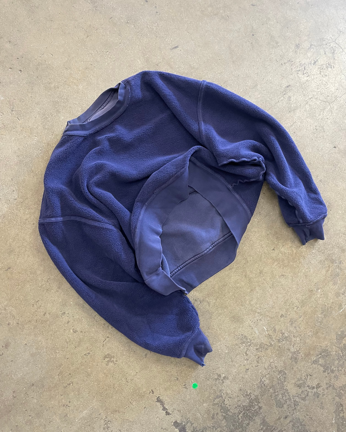 FADED GRAPE CREWNECK