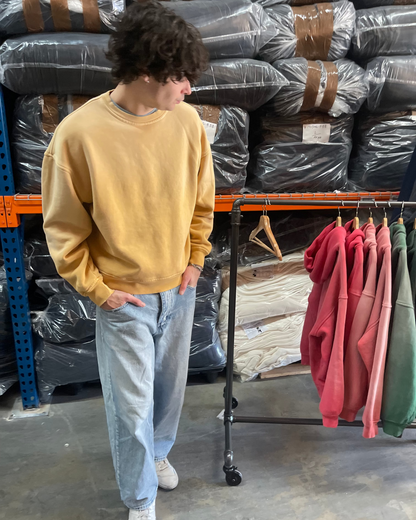 FADED MUSTARD CREWNECK